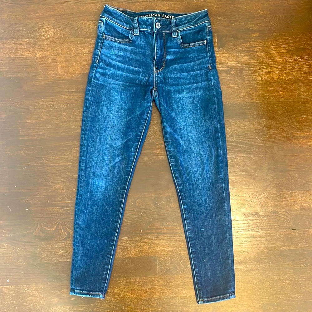 American Eagle Next Level Stretch High Rise Jeans size 4 short